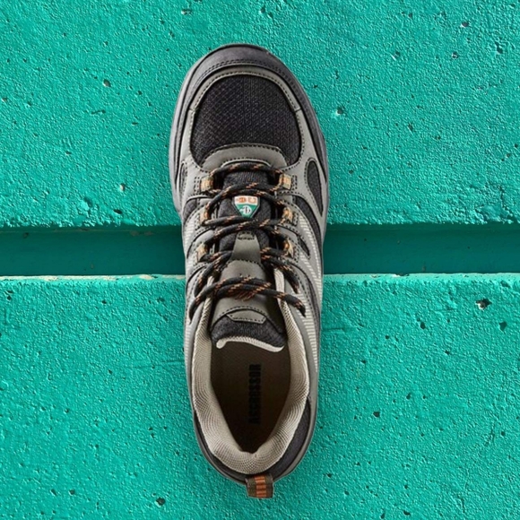 Brand new Aggressor safety steel toe shoes. Size 10.5. Color black/olive green. - Picture 5 of 11